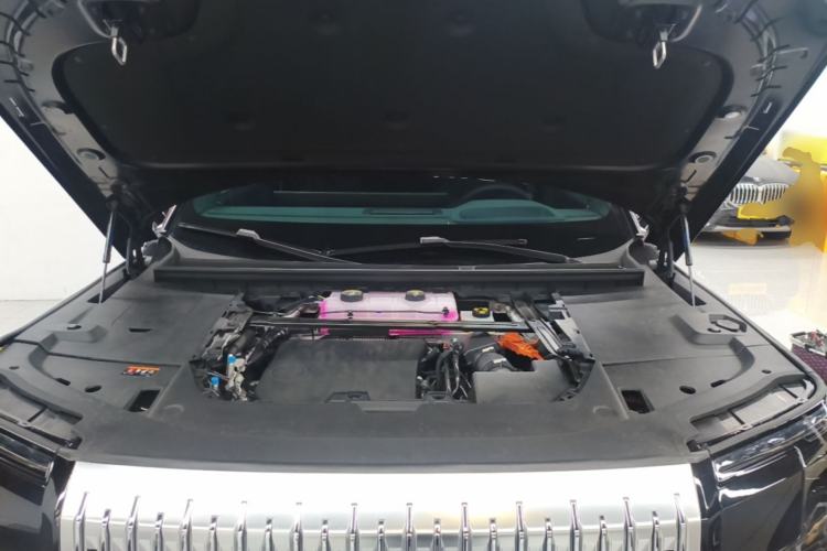 Used Zeekr 9X 2025 Ultra Edition 70kWh Engine Bay
