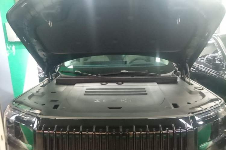 Used Zeekr 9X 2025 Ultra Edition Engine Bay