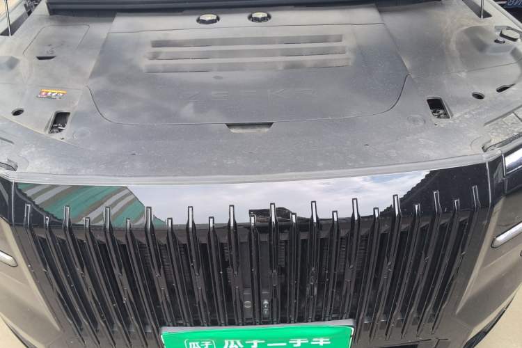 Used Zeekr 9X 2025 Hyper Edition Engine Bay