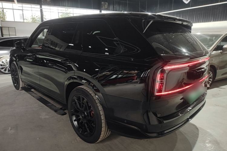 Used Zeekr 9X 2025 Moon Black Edition 70kWh Exterior 2