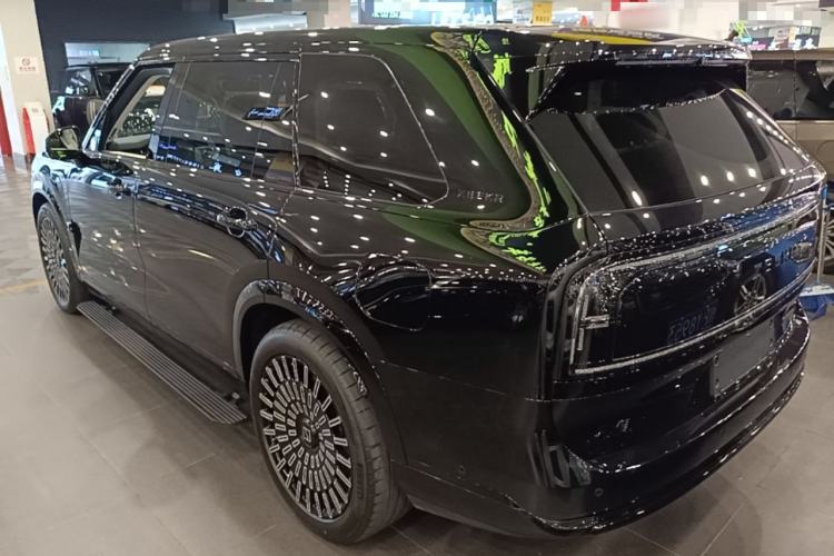 Used Zeekr 9X 2025 Ultra Edition Exterior 2