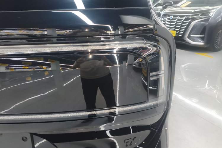 Used Zeekr 9X 2025 Ultra Edition 70kWh Exterior 3