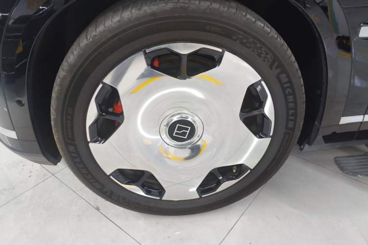 Used Zeekr 9X 2025 Ultra Edition Exterior 4