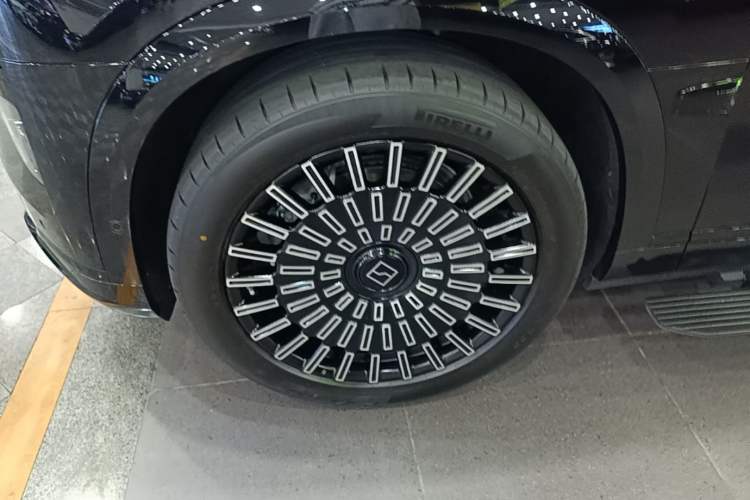 Used Zeekr 9X 2025 Ultra Edition Exterior 4
