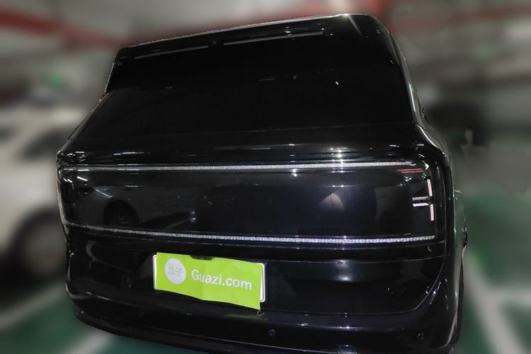 Used Zeekr 9X 2025 Moon Black Edition 70kWh Exterior 4
