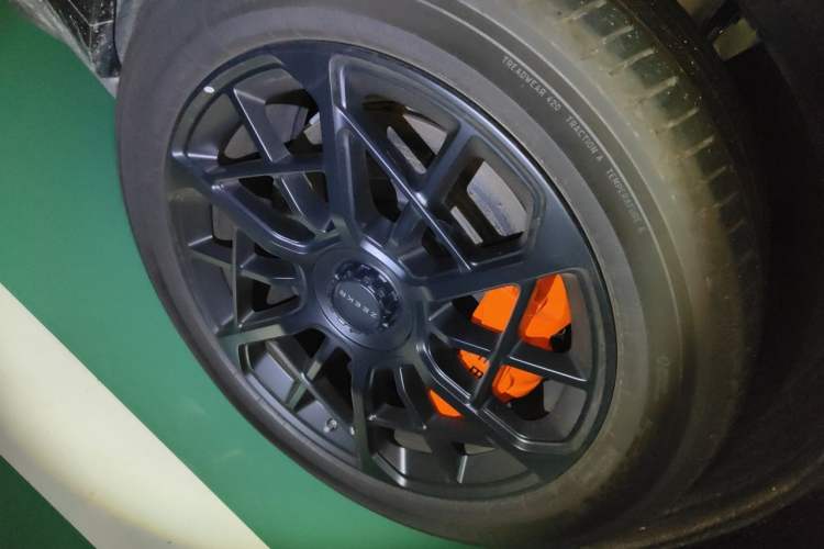 Used Zeekr 9X 2025 Moon Black Edition 70kWh Exterior 7