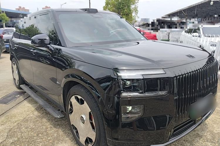 Used Zeekr 9X 2025 Ultra Edition 70kWh Front Right 45 Deg