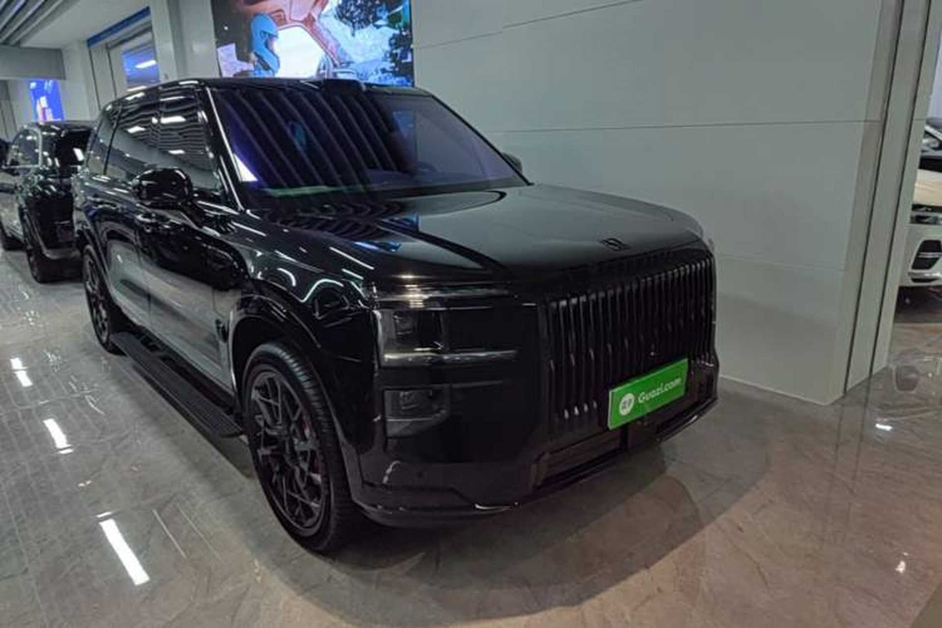 Used Zeekr 9X 2025 Moon Black Edition 70kWh Front Right 45 Deg