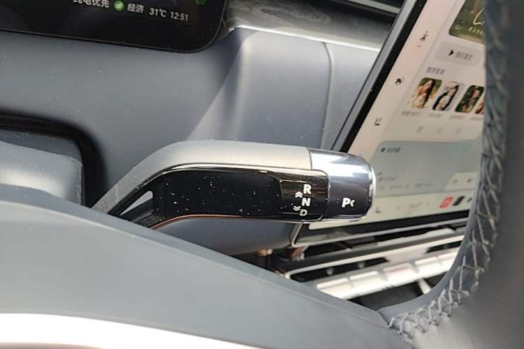 Used Zeekr 9X 2025 Ultra Edition 70kWh Gear Lever