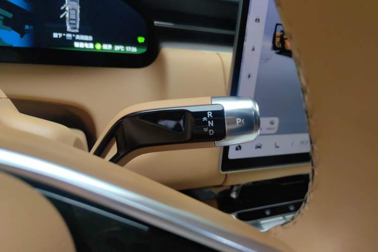 Used Zeekr 9X 2025 Ultra Edition Gear Lever