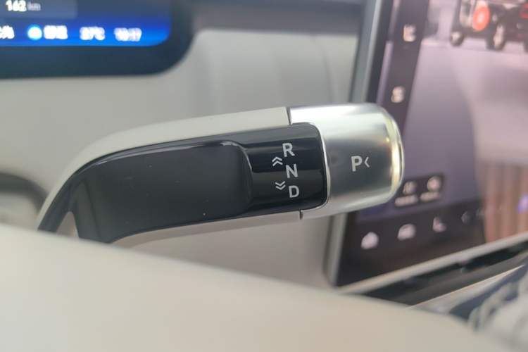 Used Zeekr 9X 2025 Ultra Edition 70kWh Gear Lever