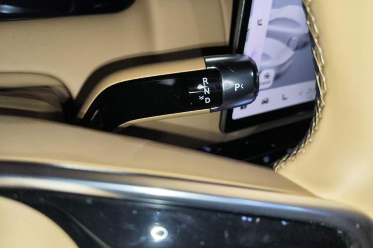 Used Zeekr 9X 2025 Ultra Edition Gear Lever
