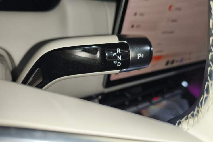 Used Zeekr 9X 2025 Ultra Edition Gear Lever