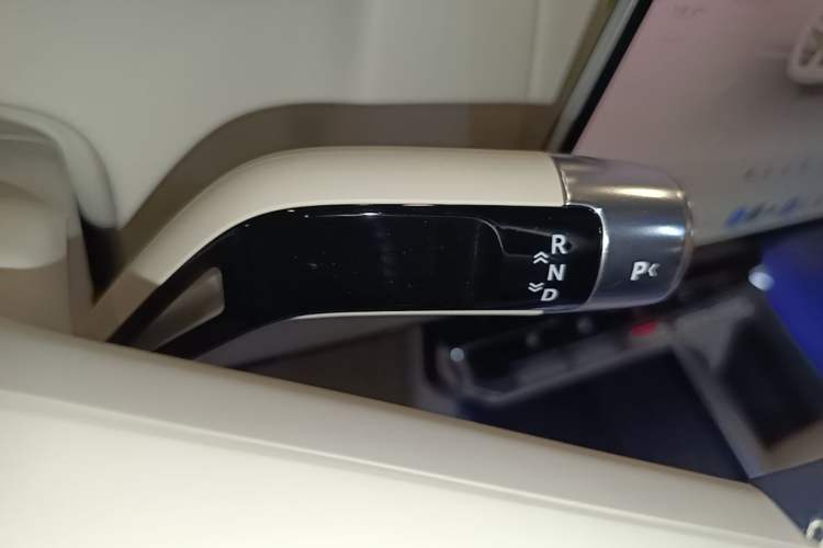 Used Zeekr 9X 2025 Ultra Edition Gear Lever