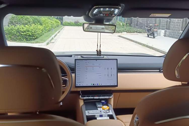 Used Zeekr 9X 2025 Max Edition Headliner