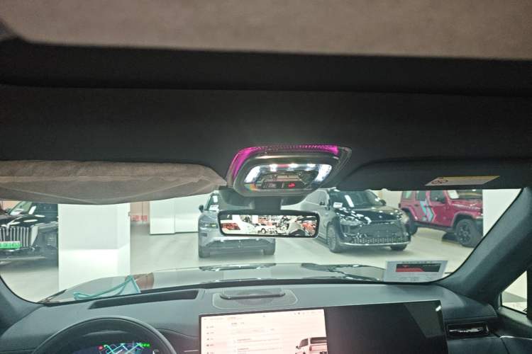 Used Zeekr 9X 2025 Hyper Edition Headliner