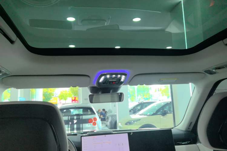 Used Zeekr 9X 2025 Hyper Edition Headliner