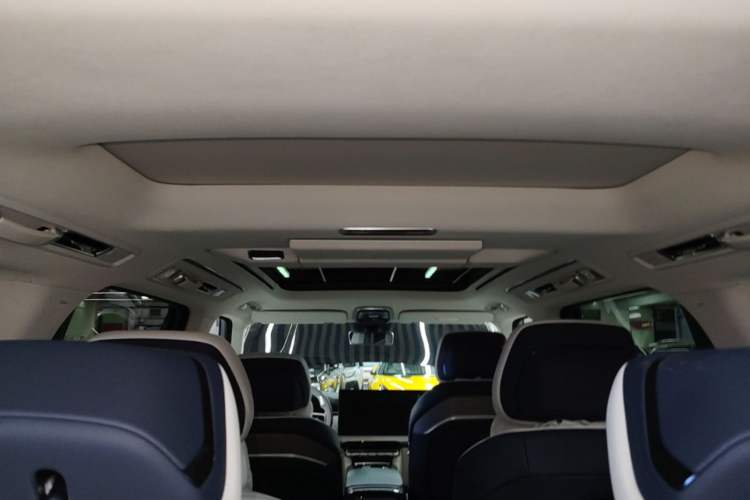 Used Zeekr 9X 2025 Hyper Edition Headliner