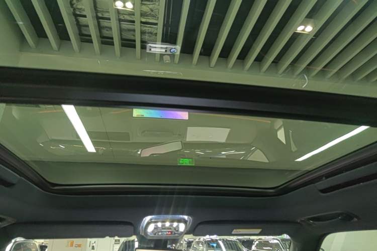 Used Zeekr 9X 2025 Moon Black Edition 70kWh Headliner