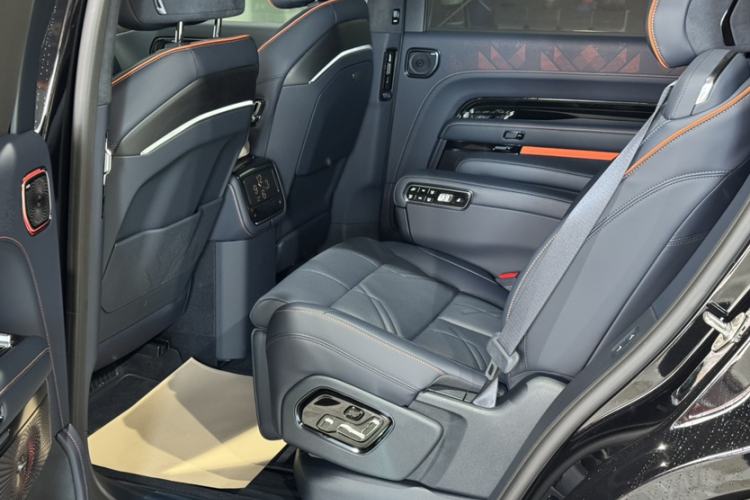 Used Zeekr 9X 2025 Moon Black Edition 70kWh Interior 4