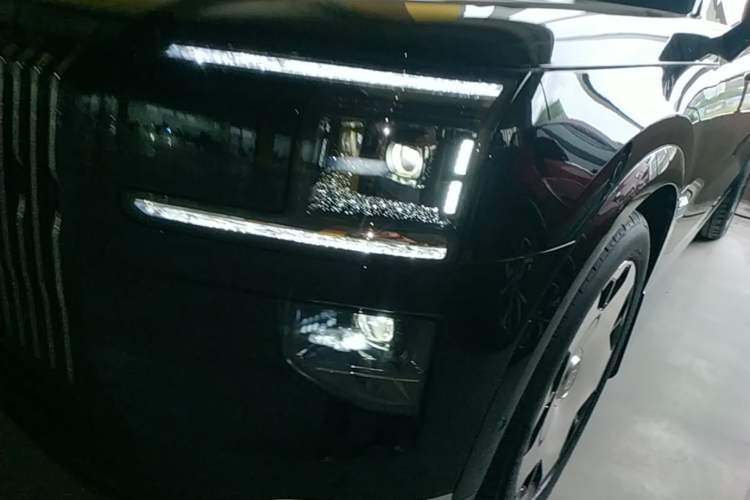 Used Zeekr 9X 2025 Ultra Edition 70kWh Left Front Headlight