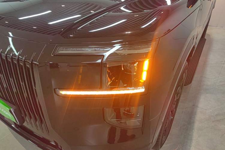 Used Zeekr 9X 2025 Moon Black Edition 70kWh Left Front Headlight