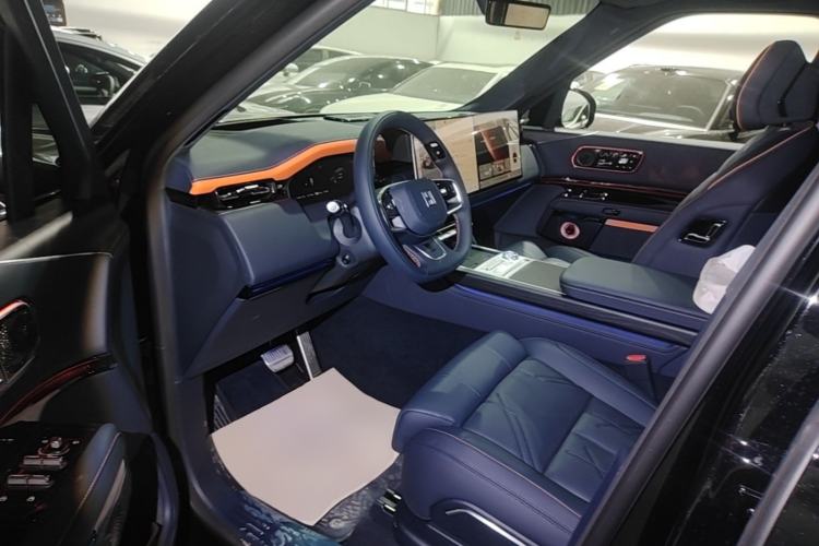 Used Zeekr 9X 2025 Moon Black Edition 70kWh Left Front Seat