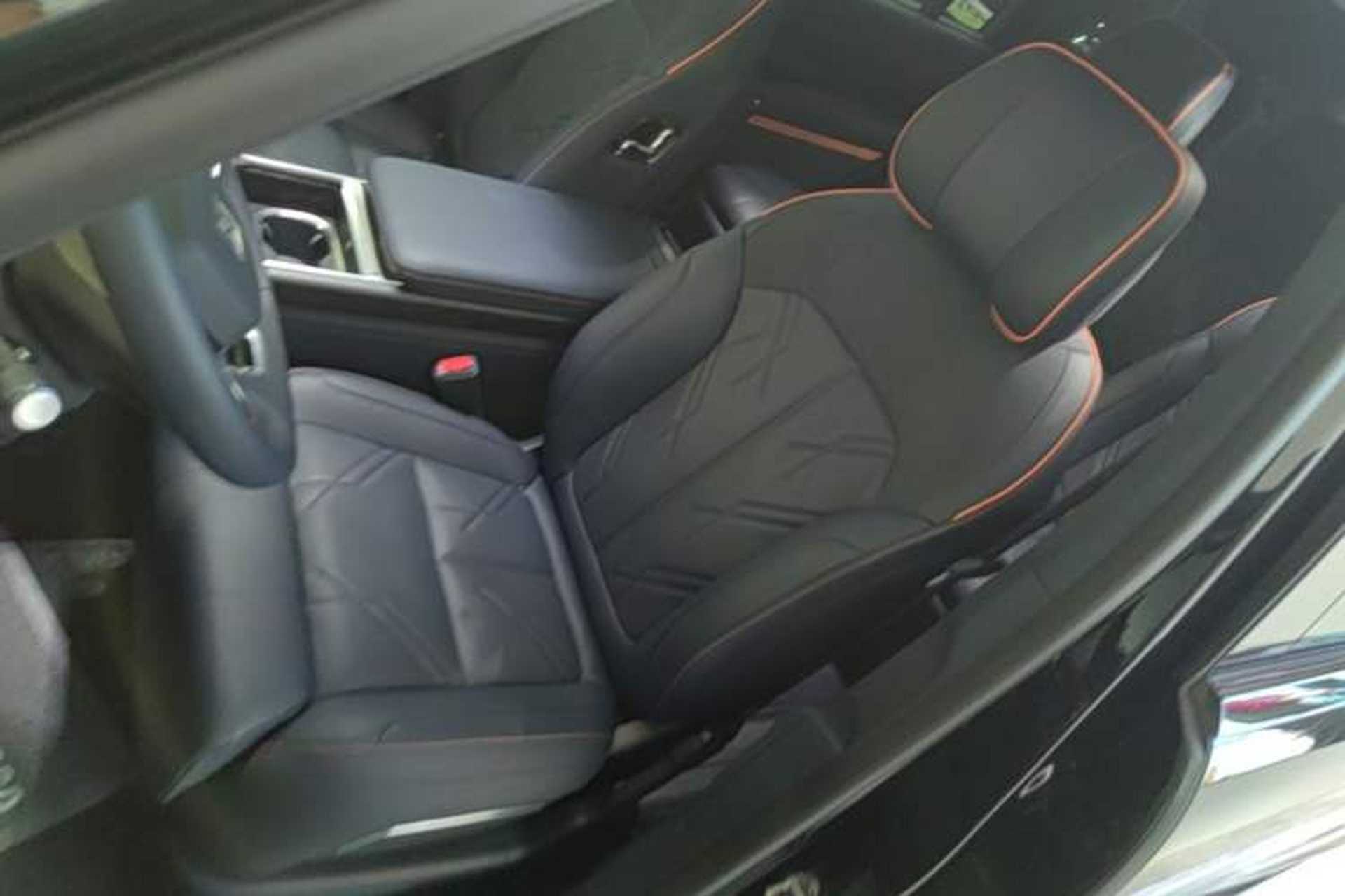 Used Zeekr 9X 2025 Moon Black Edition 70kWh Left Front Seat