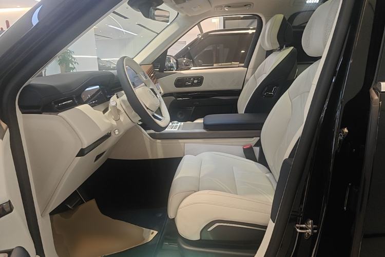 Used Zeekr 9X 2025 Hyper Edition Left Front Seat