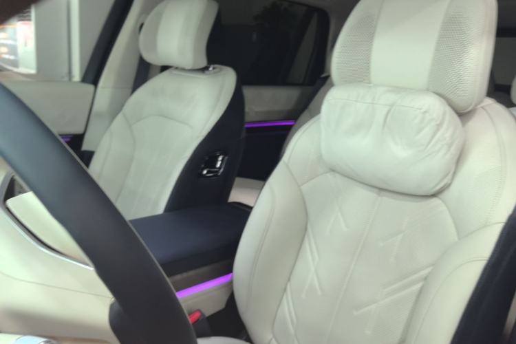 Used Zeekr 9X 2025 Hyper Edition Left Front Seat