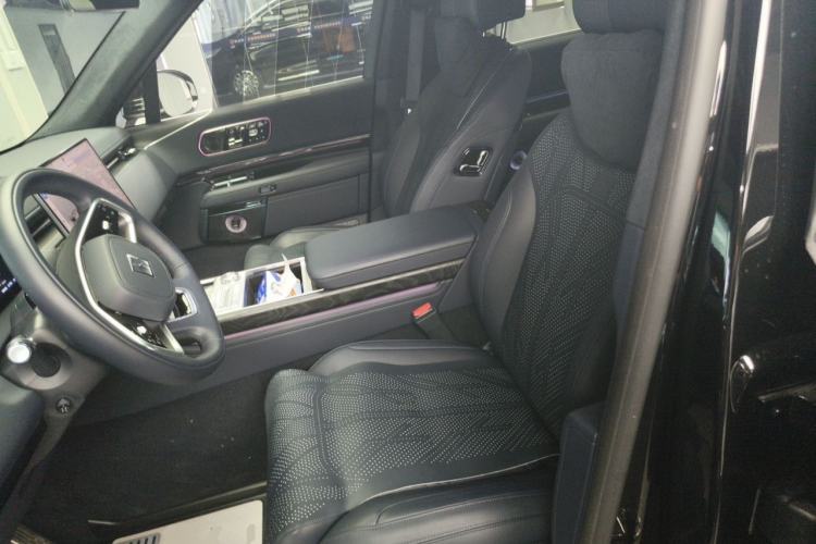 Used Zeekr 9X 2025 Ultra Edition Left Front Seat