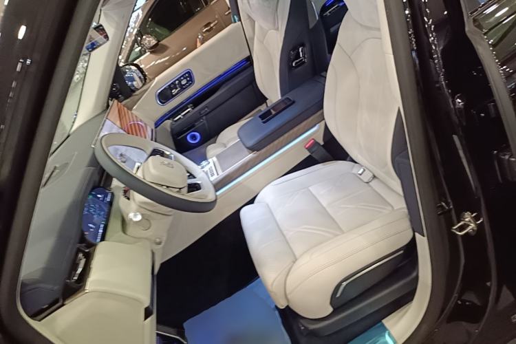 Used Zeekr 9X 2025 Ultra Edition Left Front Seat