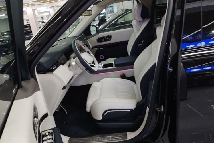 Used Zeekr 9X 2025 Hyper Edition Left Front Seat