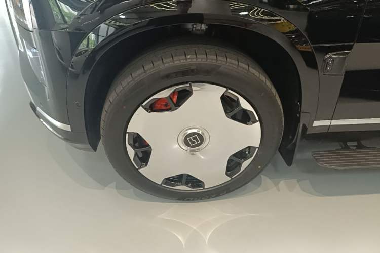 Used Zeekr 9X 2025 Hyper Edition Left Front Wheel Hub