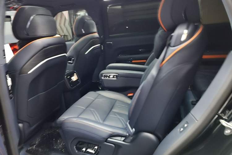 Used Zeekr 9X 2025 Moon Black Edition 70kWh Left Rear Seat