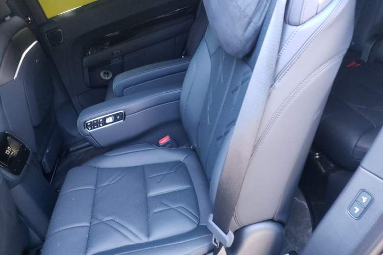 Used Zeekr 9X 2025 Ultra Edition 70kWh Left Rear Seat