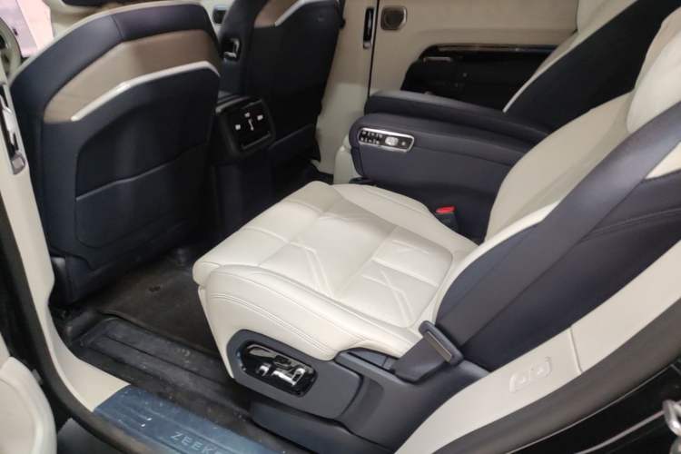 Used Zeekr 9X 2025 Ultra Edition 70kWh Left Rear Seat