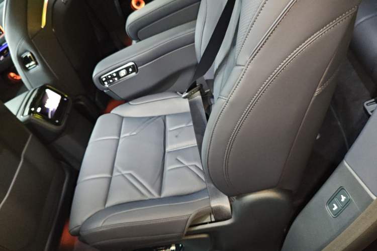 Used Zeekr 9X 2025 Ultra Edition Left Rear Seat