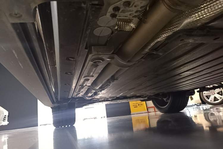 Used Zeekr 9X 2025 Hyper Edition Left Side Sill