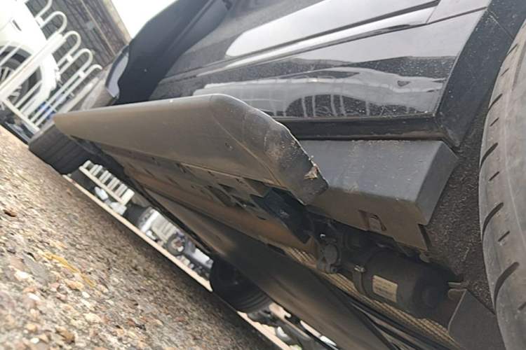 Used Zeekr 9X 2025 Ultra Edition 70kWh Left Side Sill