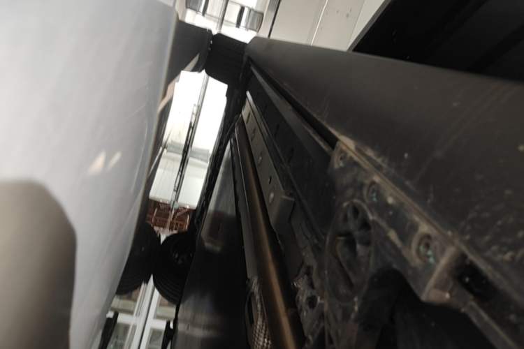 Used Zeekr 9X 2025 Hyper Edition Left Side Sill