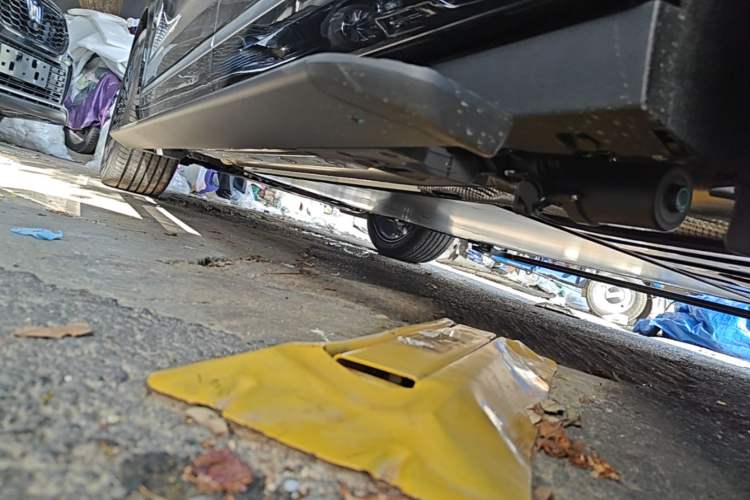 Used Zeekr 9X 2025 Max Edition Left Side Sill