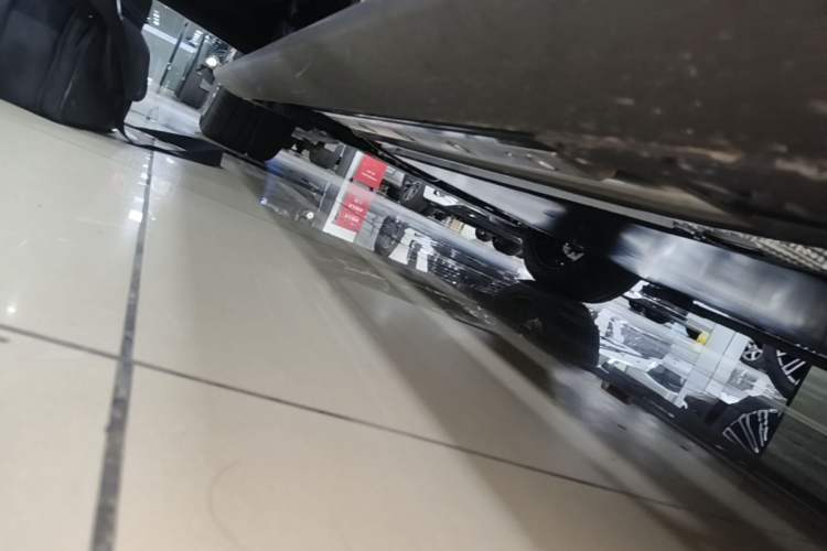 Used Zeekr 9X 2025 Ultra Edition 70kWh Left Side Sill
