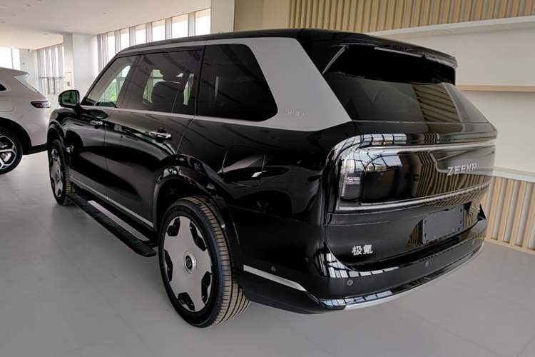 Used Zeekr 9X 2025 Ultra Edition 70kWh Rear Left 45 Deg