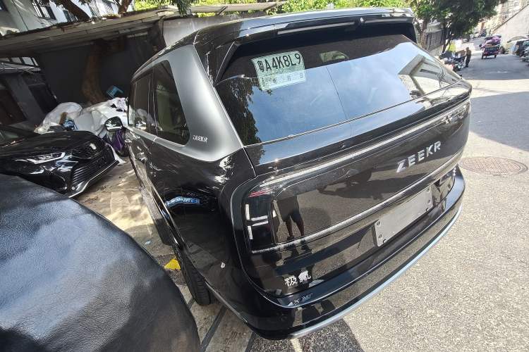 Used Zeekr 9X 2025 Max Edition Rear Left 45 Deg