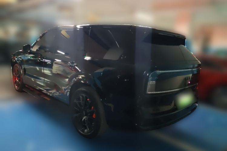 Used Zeekr 9X 2025 Moon Black Edition 70kWh Rear Left 45 Deg