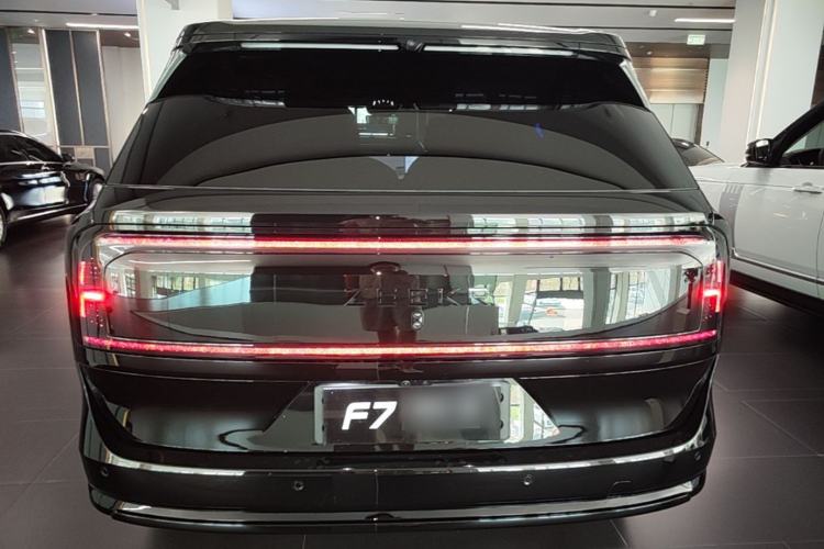 Used Zeekr 9X 2025 Moon Black Edition 70kWh Rear