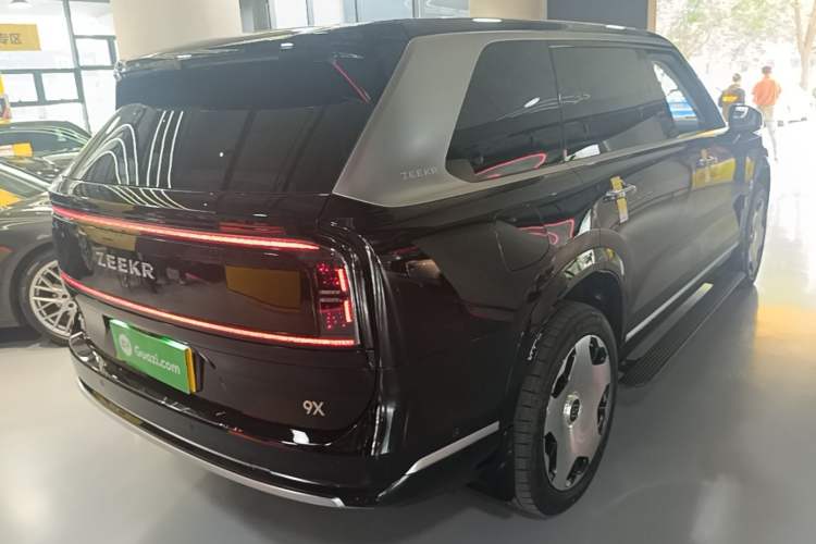 Used Zeekr 9X 2025 Hyper Edition Rear Right 45 Deg