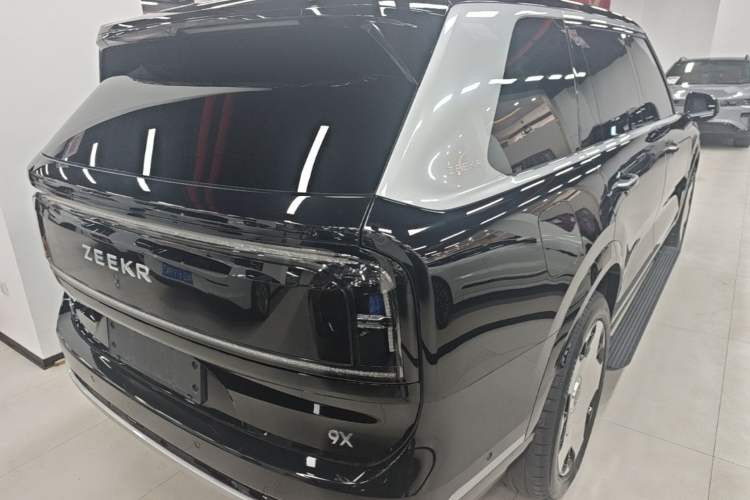 Used Zeekr 9X 2025 Hyper Edition Rear Right 45 Deg