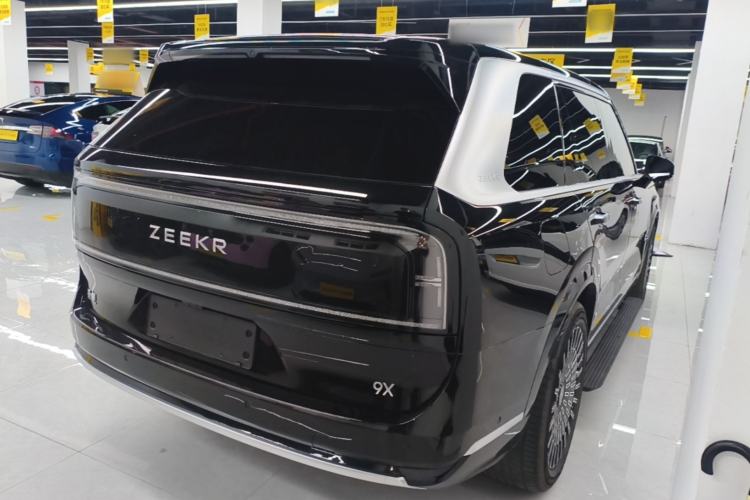 Used Zeekr 9X 2025 Ultra Edition 70kWh Rear Right 45 Deg